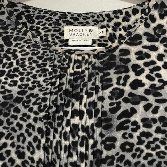 Molly Bracken, Women’s Leopard/ Cheetah Print Dress, Bell Sleeves, Drop Waist XS - Picture 3 of 9